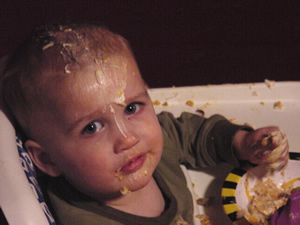 Honor with sour cream on his head